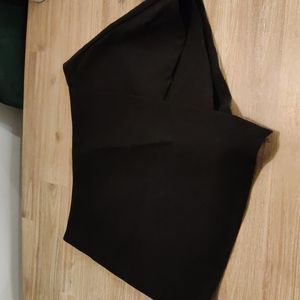 Short skort! Cute black skirt.